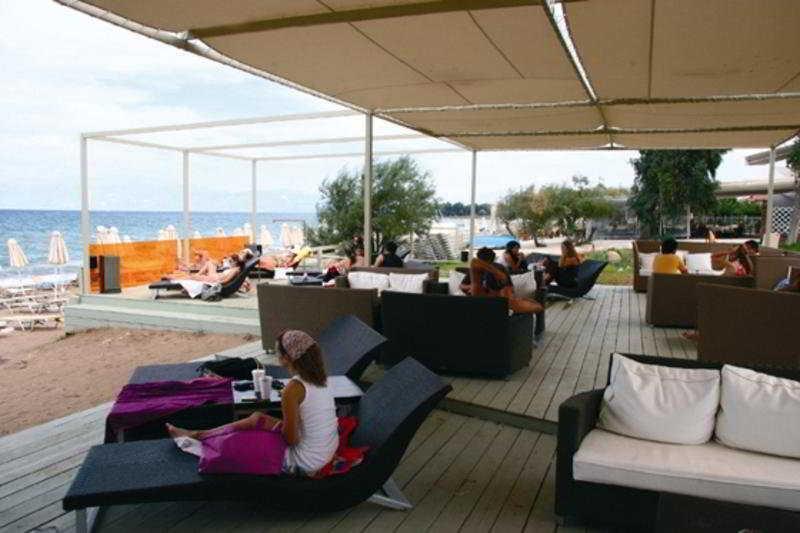 Ionian Beach Hotel Kalamaki  Екстериор снимка