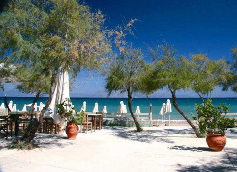 Ionian Beach Hotel Kalamaki  Екстериор снимка